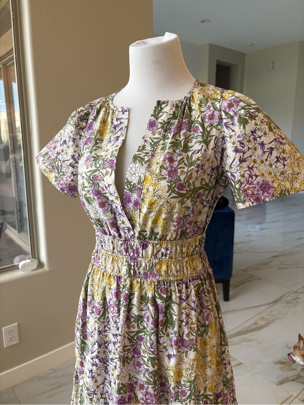 NEW Anthropologie The Somerset Maxi Dress Anthropologie V Neck Lilac Floral 2-4 - Picture 4 of 12
